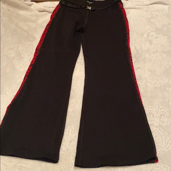 Fits big - Picture 4 of 10